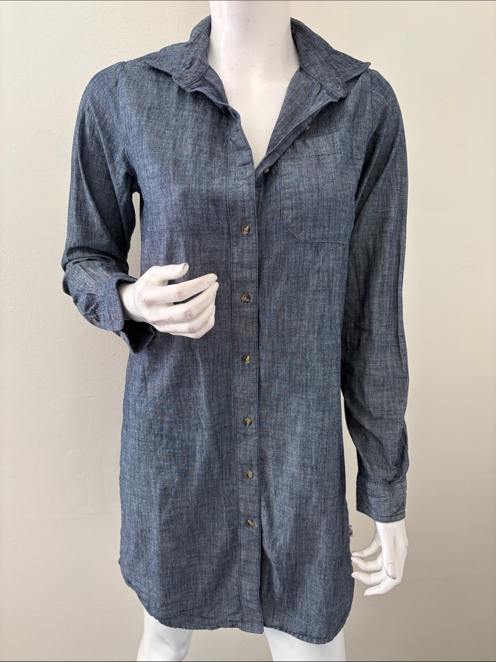 The North Face Chambray Lightweight Denim Button-down Tunic Long Sleeve Shirt